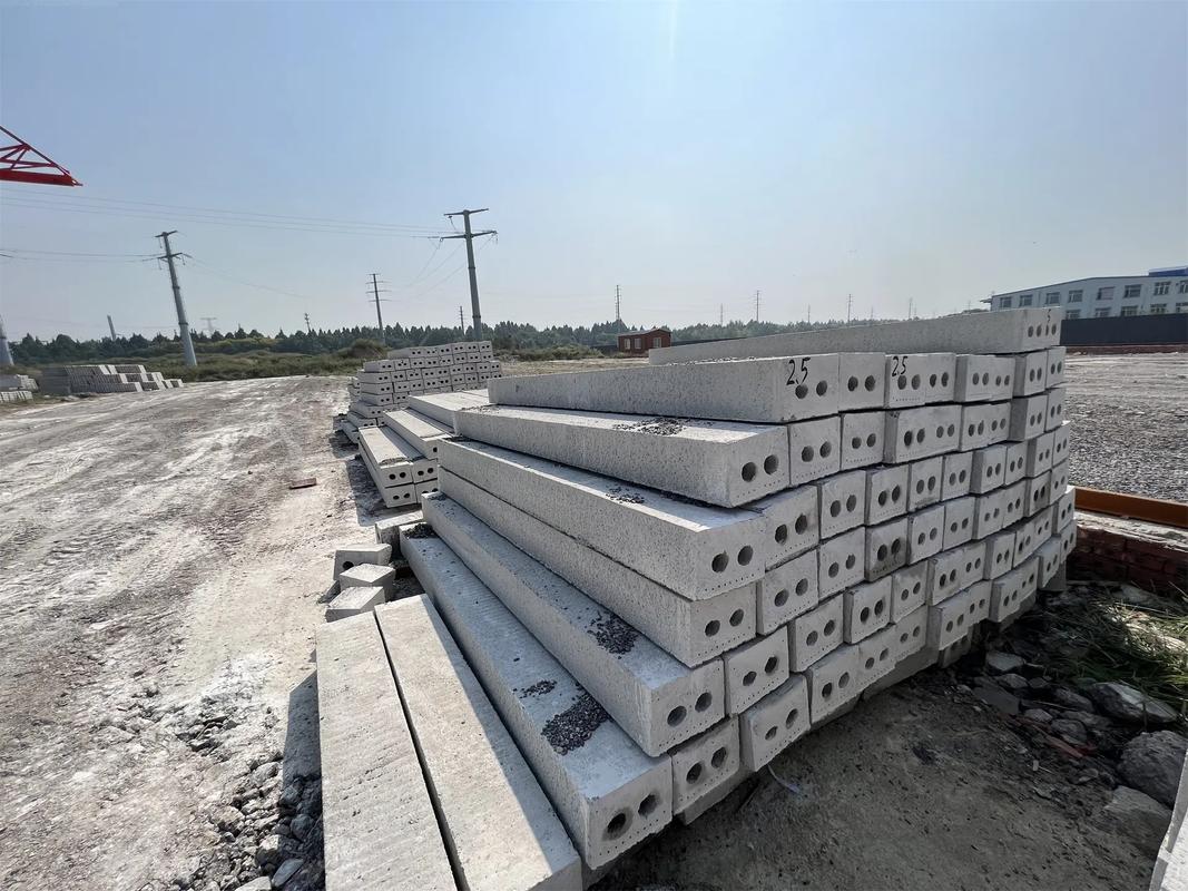 信陽水泥制品廠家專業(yè)供應 預制樓板與承重柱，品質(zhì)保障，貨源充足