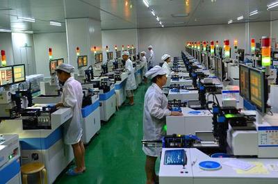 三峽庫(kù)區(qū)高科技企業(yè) 光電器件產(chǎn)業(yè)助力移民家門(mén)口就業(yè)